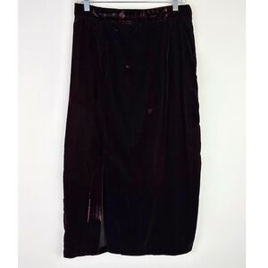 Notations Vintage 90's Velvet Skirt